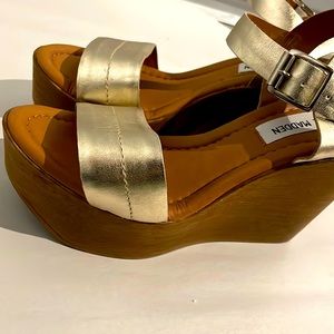 Steve Madden wedges